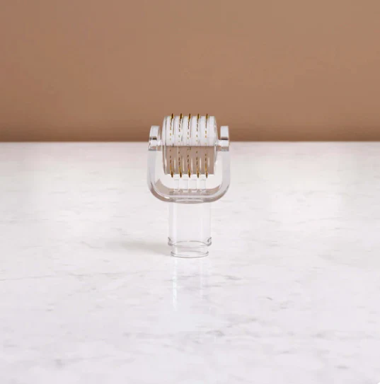 Plump & Glow Lip Roller